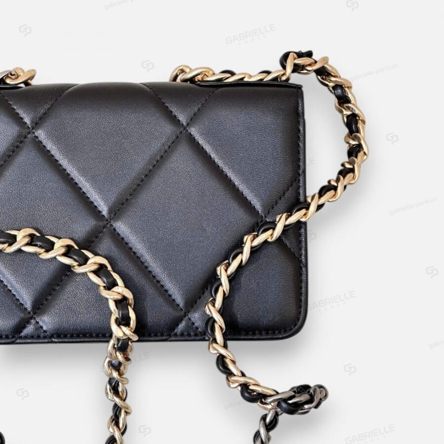 Túi xách Chanel 19 WOC màu đen da cừu - Image 7