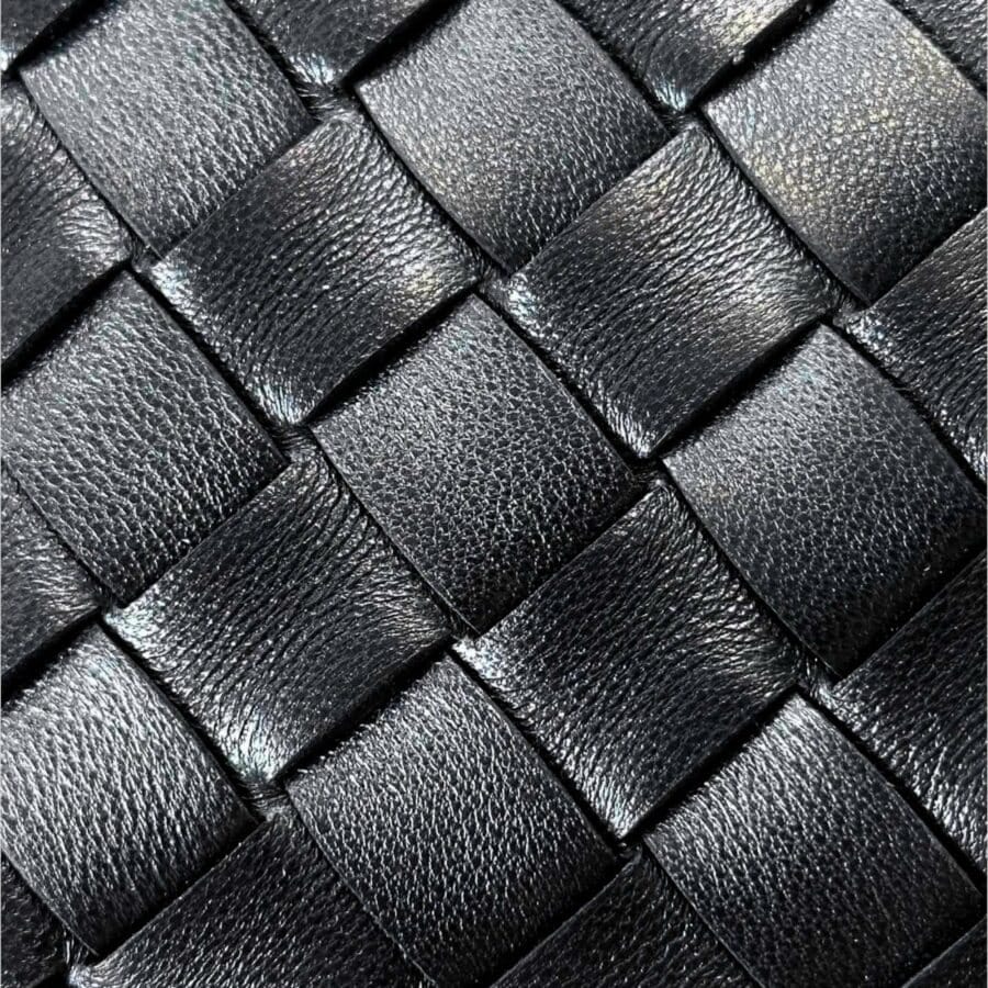 Túi xách Bottega Veneta Andiamo màu Đen da Cừu Nappa - Image 6