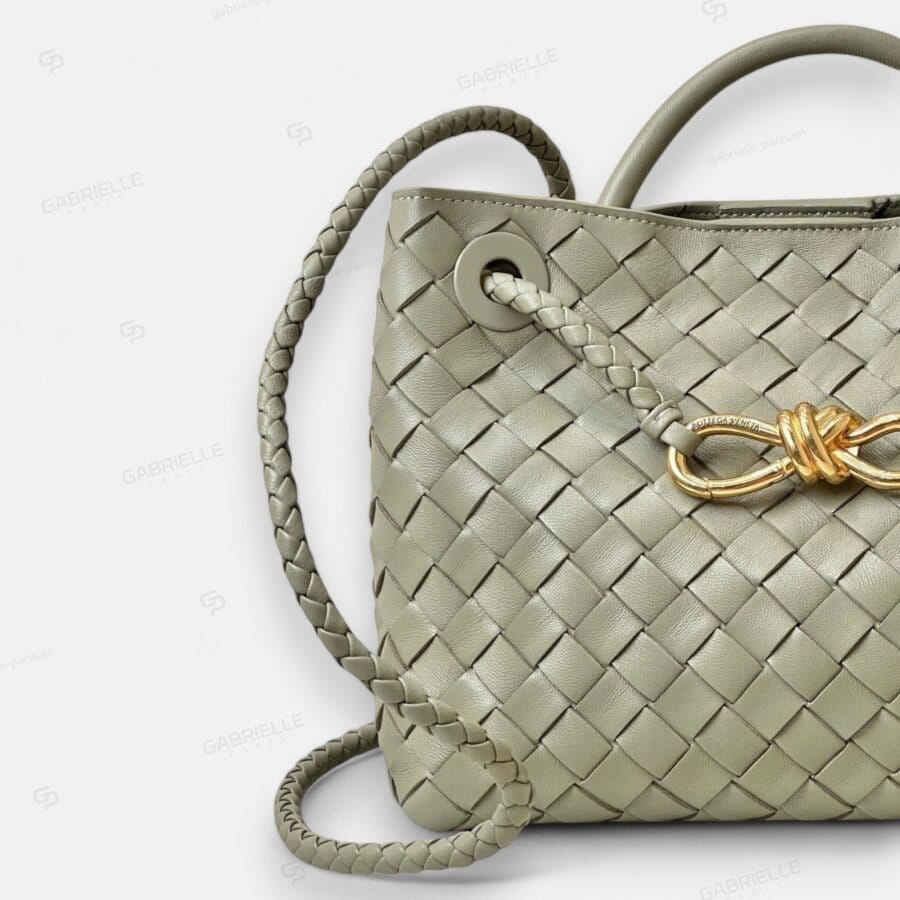 Túi xách Bottega Veneta Andiamo màu Xanh Oliu da Cừu Nappa - Image 5