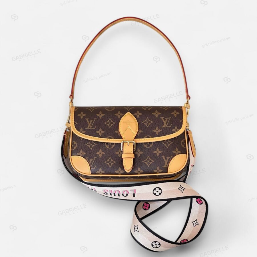 Túi xách Louis Vuitton Diane Monogram Baguette màu nâu - Image 5