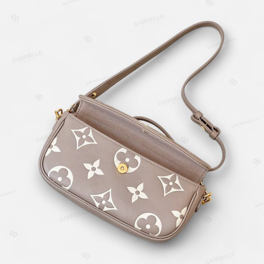 Túi xách Louis Vuitton Ivy WOC Monogram Empreinte màu Xám - Image 5